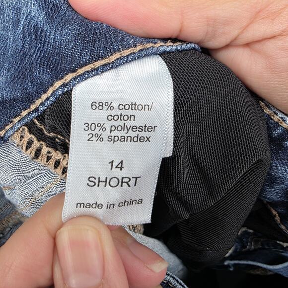 Maurices Ever Flex High Rise JEANS Size 14 Short - Picture 4 of 4